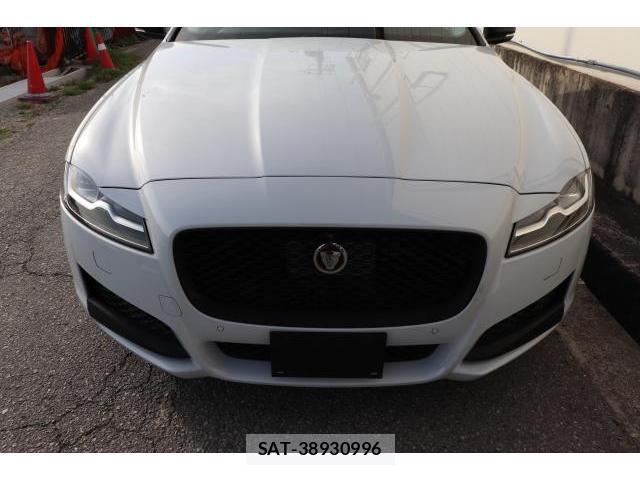 Jaguar XF 2016-02 7817203-9