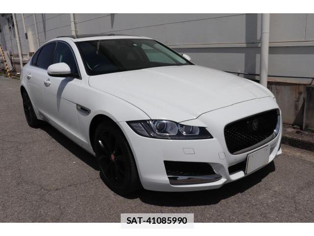 Jaguar XF 2017-03 7817204-0