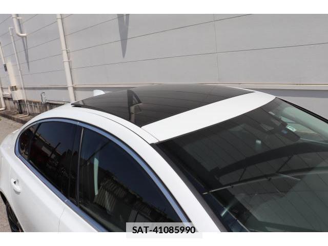 Jaguar XF 2017-03 7817204-16