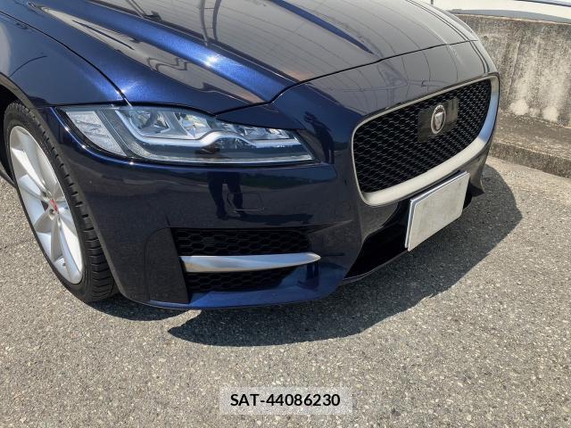 Jaguar XF 2017-03 7817221-0