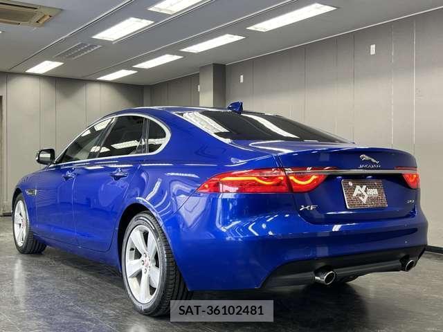 Jaguar XF 2017-03 7823299-15
