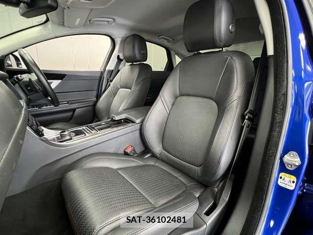 Jaguar XF 2017-03 7823299-17