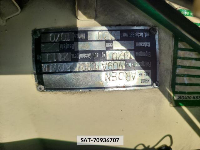 Jaguar XJ-S 1987-04 7813679-13