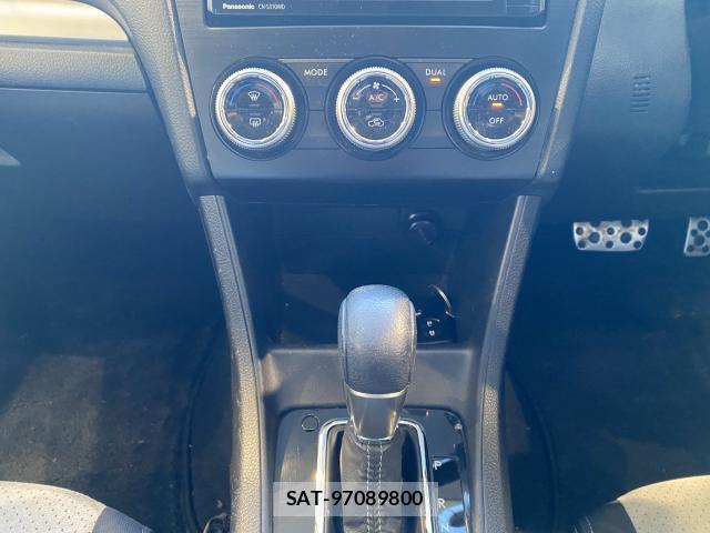 Subaru XV HYBRID 2013-11 7814636-10