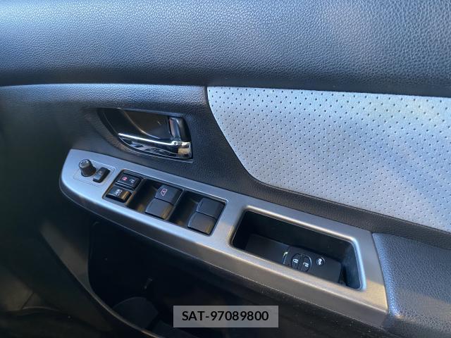 Subaru XV HYBRID 2013-11 7814636-14