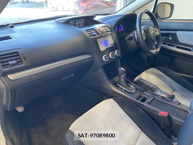Subaru XV HYBRID 2013-11 7814636-16