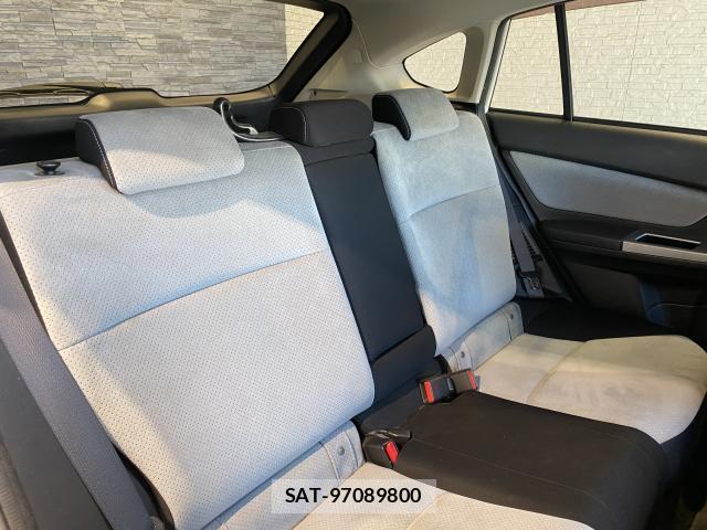 Subaru XV HYBRID 2013-11 7814636-18
