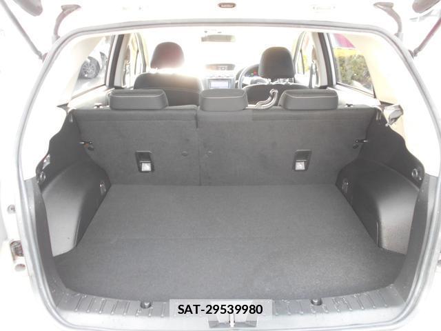 Subaru XV HYBRID 2014-01 7818578-5