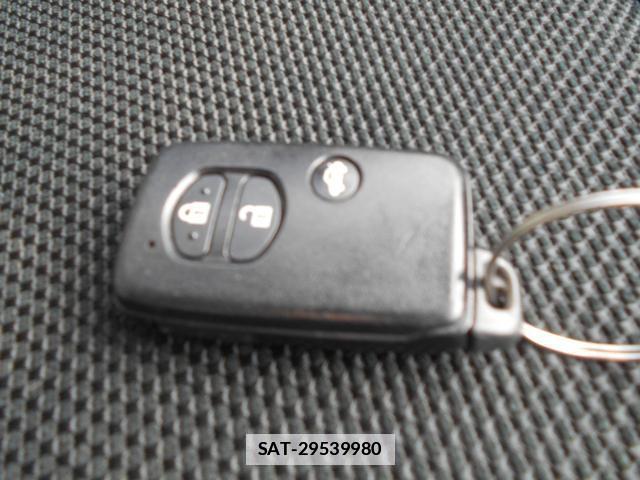 Subaru XV HYBRID 2014-01 7818578-6