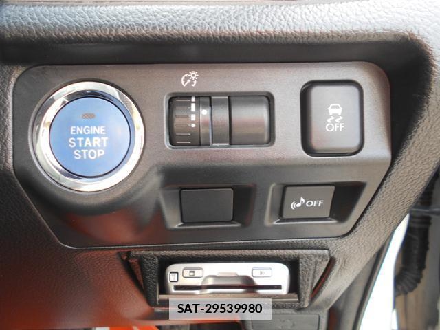 Subaru XV HYBRID 2014-01 7818578-8