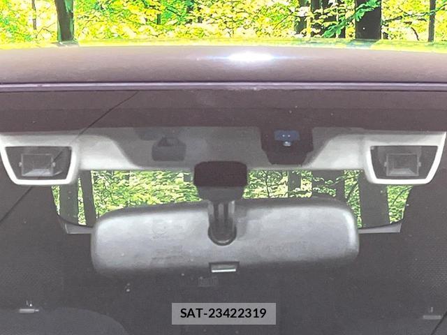 Subaru XV 2013-04 7812422-6