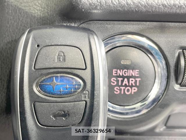 Subaru XV 2015-05 7812427-7