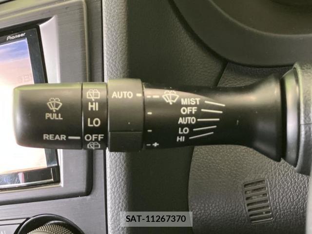 Subaru XV 2013-03 7813295-13