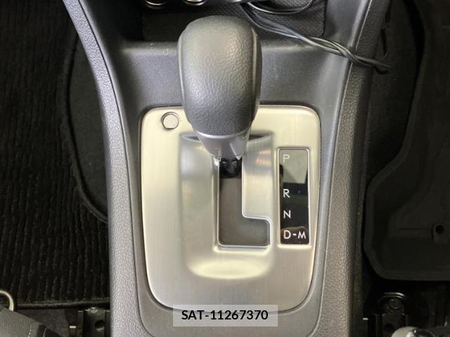 Subaru XV 2013-03 7813295-15