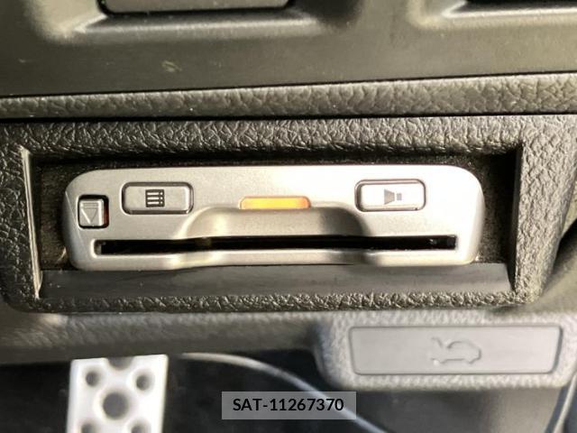 Subaru XV 2013-03 7813295-16
