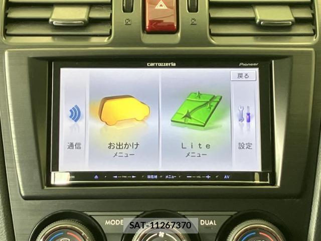 Subaru XV 2013-03 7813295-8