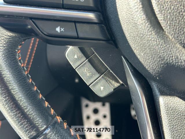 Subaru XV 2017-10 7815635-10