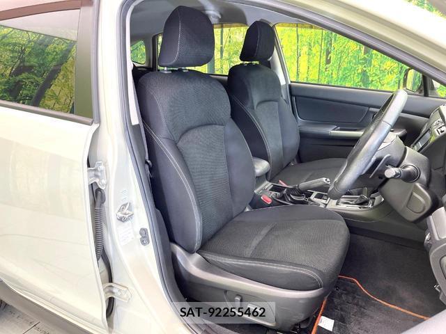 Subaru XV 2015-02 7818082-7