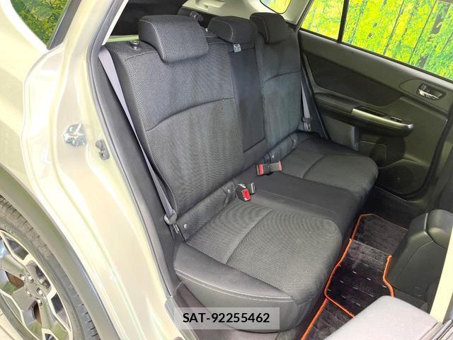 Subaru XV 2015-02 7818082-8