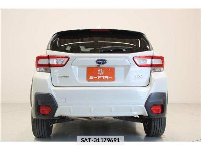 Subaru XV 2017-05 7818222-10