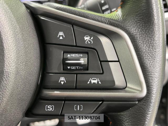 Subaru XV 2018-04 7819838-4