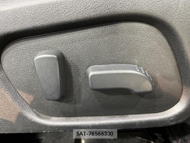 Subaru XV 2013-04 7820040-3