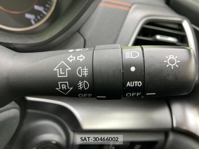 Subaru XV 2018-03 7821600-15