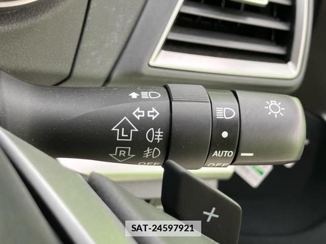 Subaru XV 2017-11 7821651-15