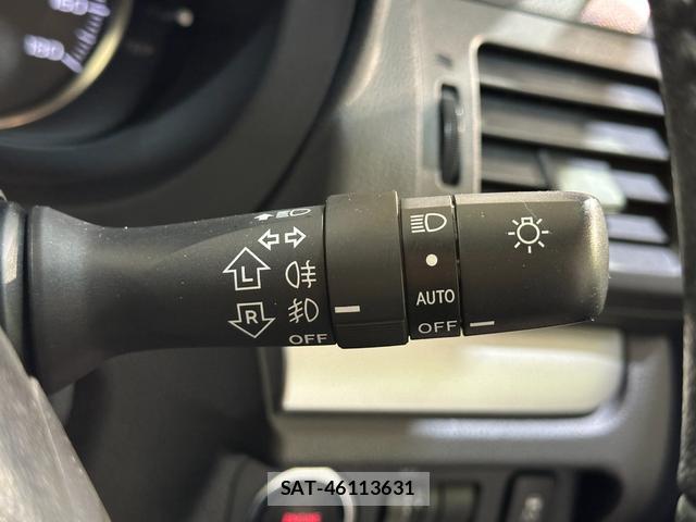 Subaru XV 2013-05 7823243-19