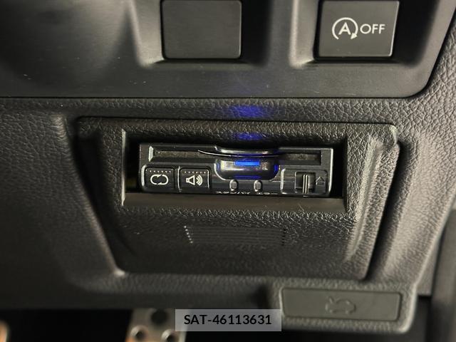 Subaru XV 2013-05 7823243-4