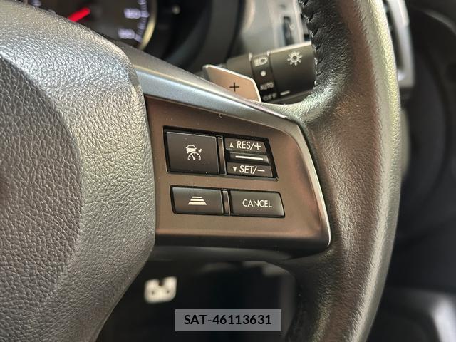 Subaru XV 2013-05 7823243-9