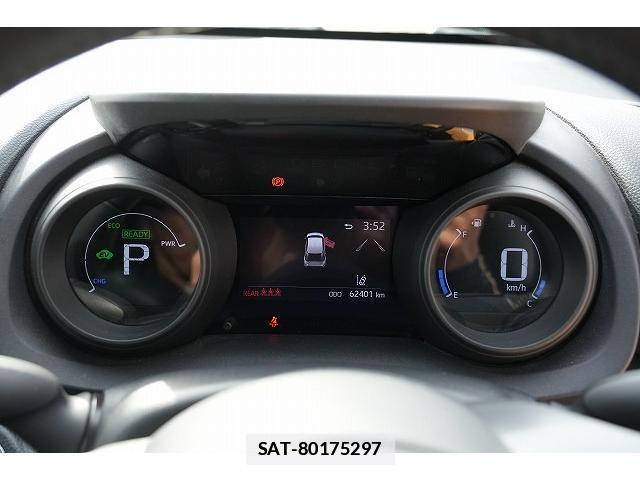 Toyota YARIS CROSS 2021-01 7815736-12