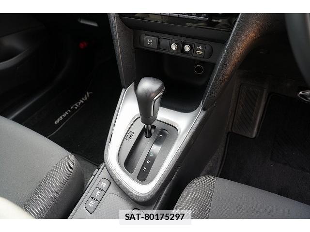 Toyota YARIS CROSS 2021-01 7815736-7