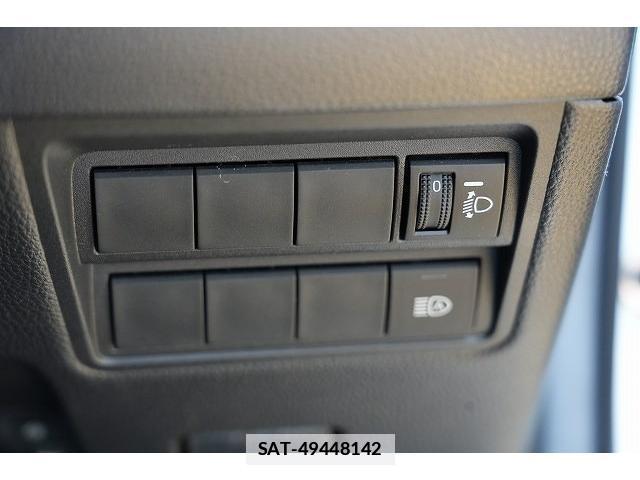 Toyota YARIS CROSS 2021-09 7815758-15