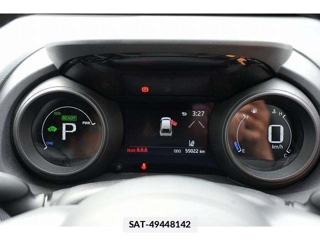 Toyota YARIS CROSS 2021-09 7815758-16