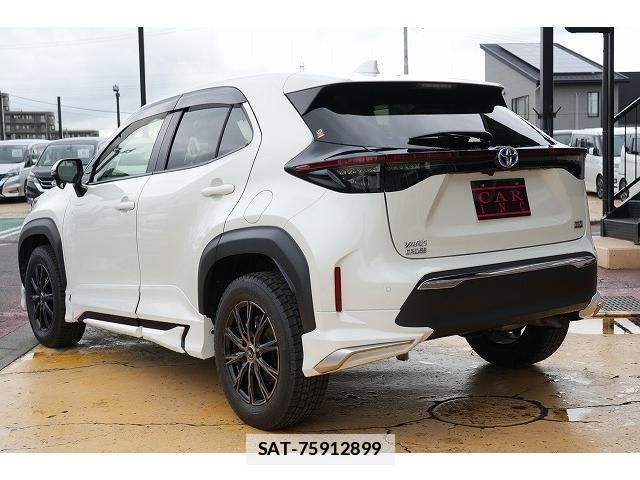 Toyota YARIS CROSS 2022-04 7815761-1