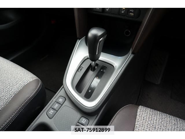 Toyota YARIS CROSS 2022-04 7815761-5