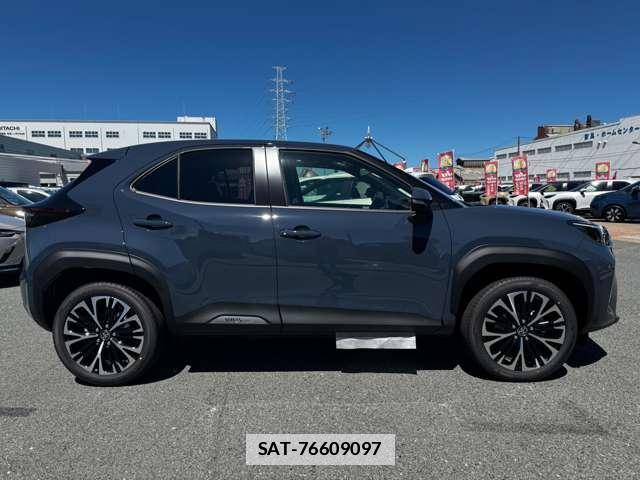 Toyota YARIS CROSS 2026-06 7816020-14