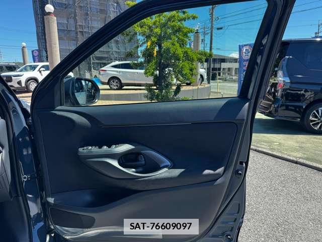 Toyota YARIS CROSS 2026-06 7816020-15