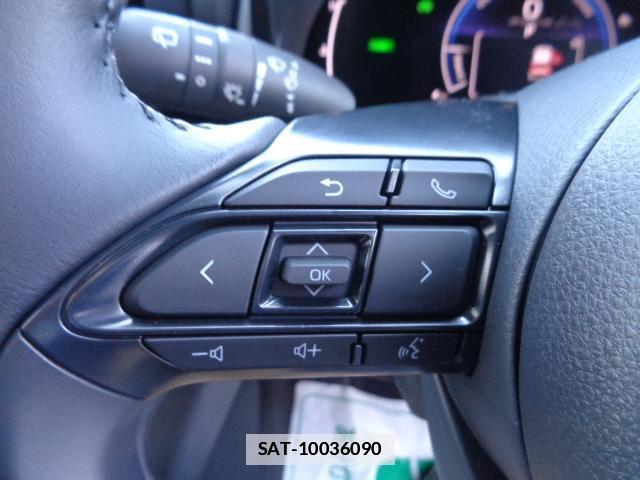 Toyota YARIS CROSS 2026-02 7817087-10
