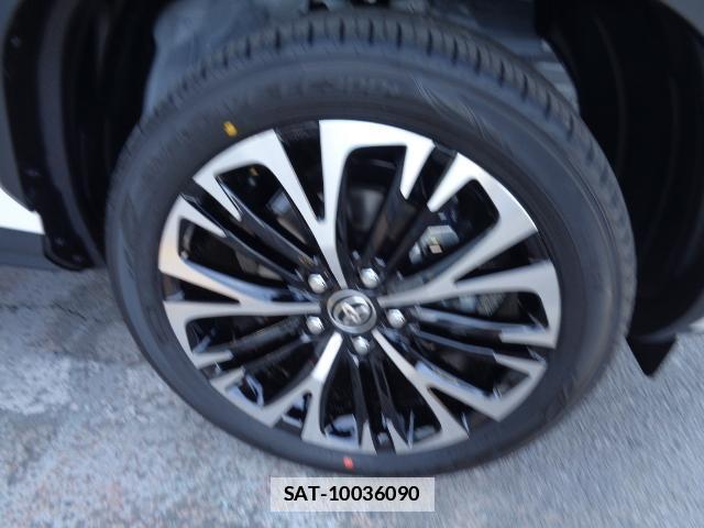 Toyota YARIS CROSS 2026-02 7817087-19