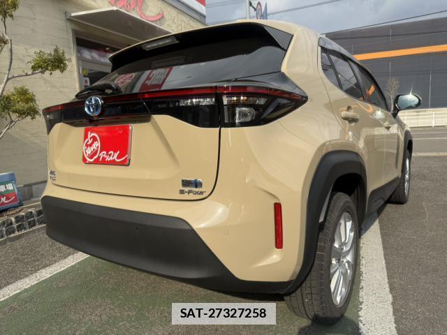 Toyota YARIS CROSS 2023-04 7817793-1