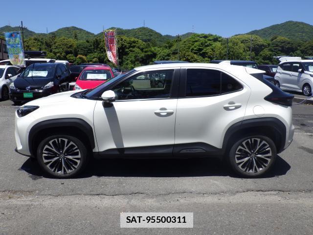 Toyota YARIS CROSS 2021-03 7819547-7