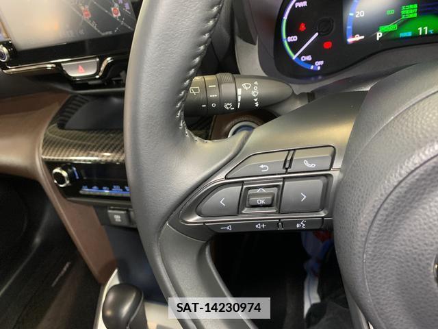 Toyota YARIS CROSS 2021-03 7820275-10