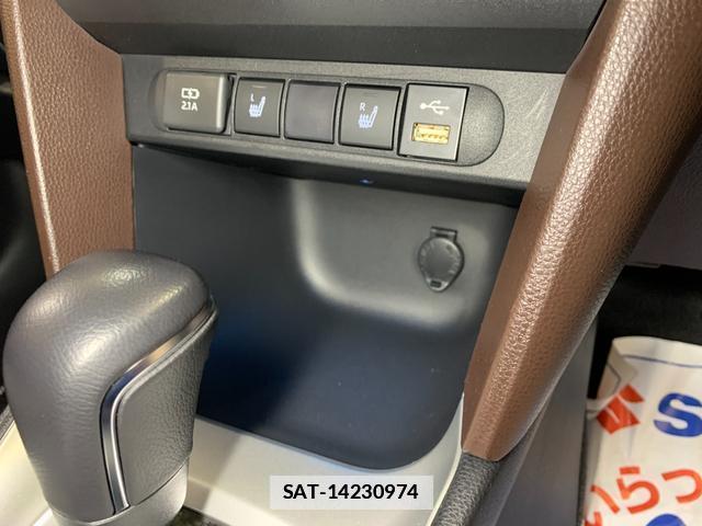 Toyota YARIS CROSS 2021-03 7820275-12