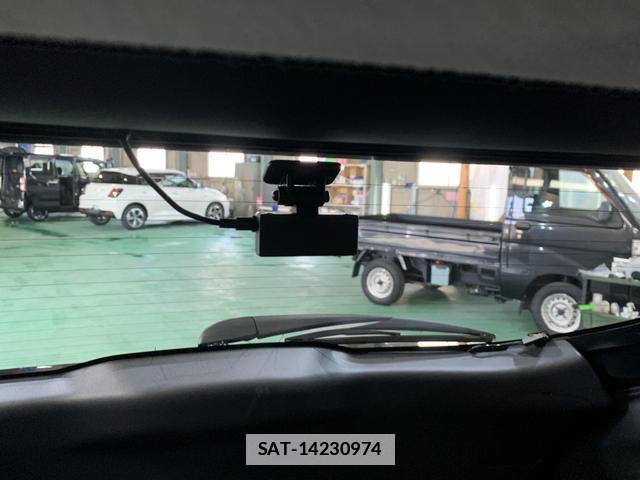 Toyota YARIS CROSS 2021-03 7820275-15