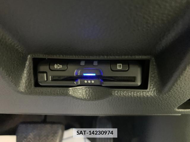 Toyota YARIS CROSS 2021-03 7820275-3