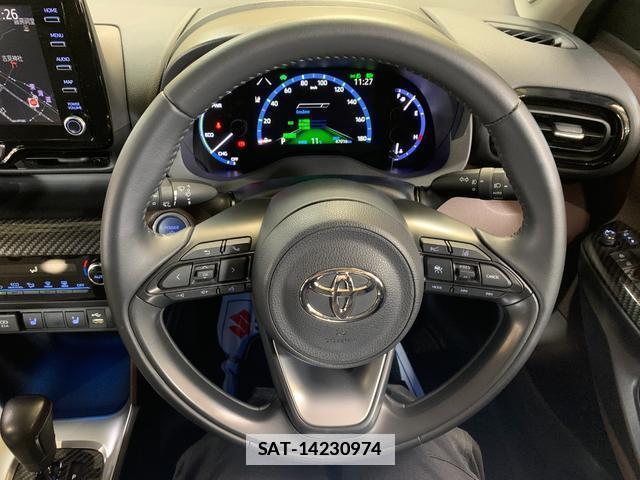 Toyota YARIS CROSS 2021-03 7820275-9