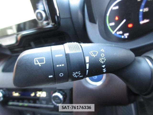 Toyota YARIS CROSS 2020-10 7820520-3