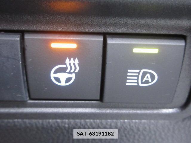 Toyota YARIS CROSS 2020-12 7820531-13